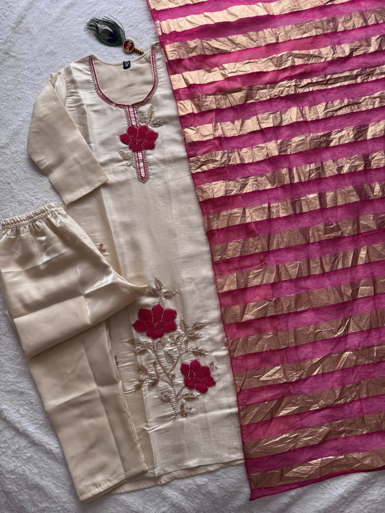 NOOR CREAM KURTA SET