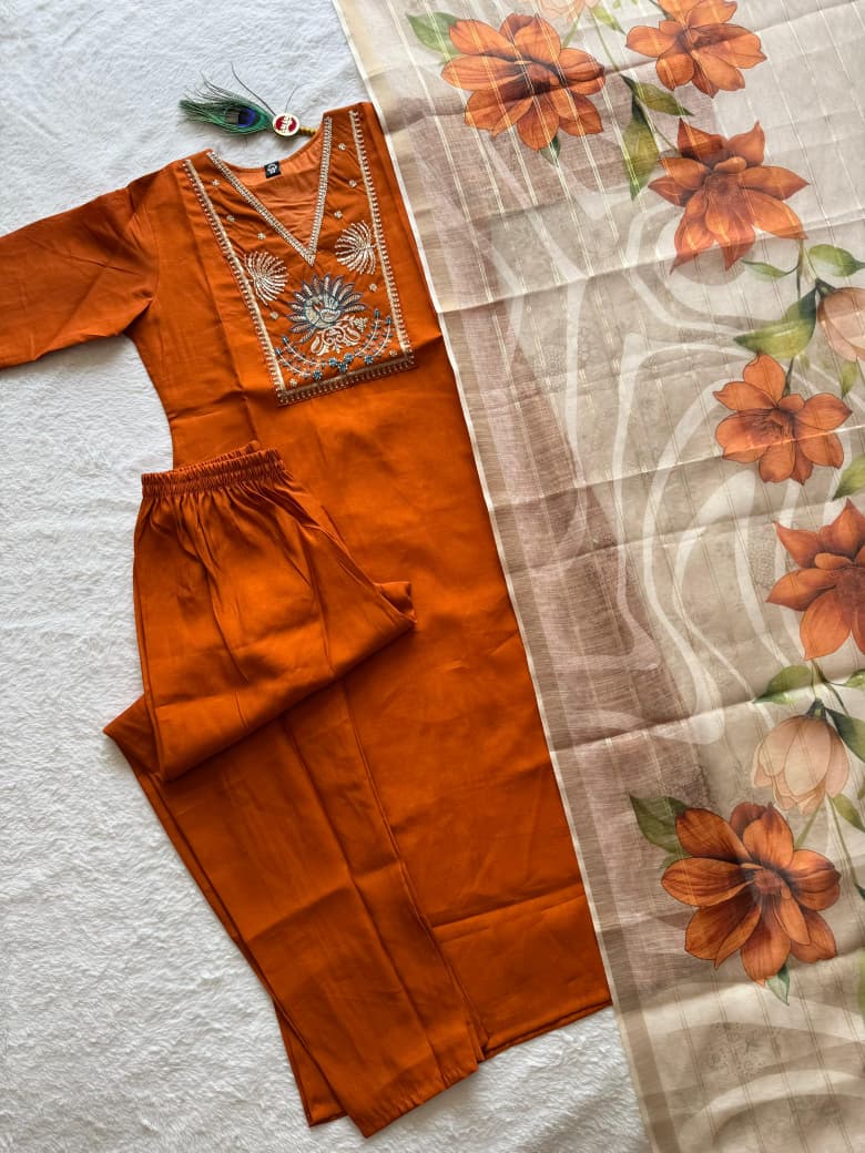 AARVI RUST KURTA SET
