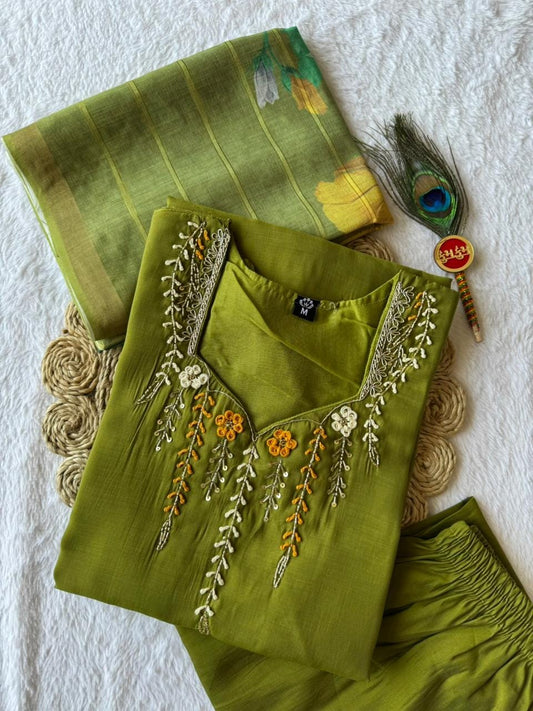 AARANYA GREEN KURTA SET