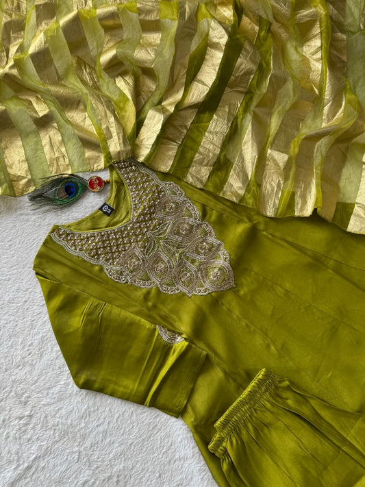 AARADHYA PARROT GREEN ANARKALI SET